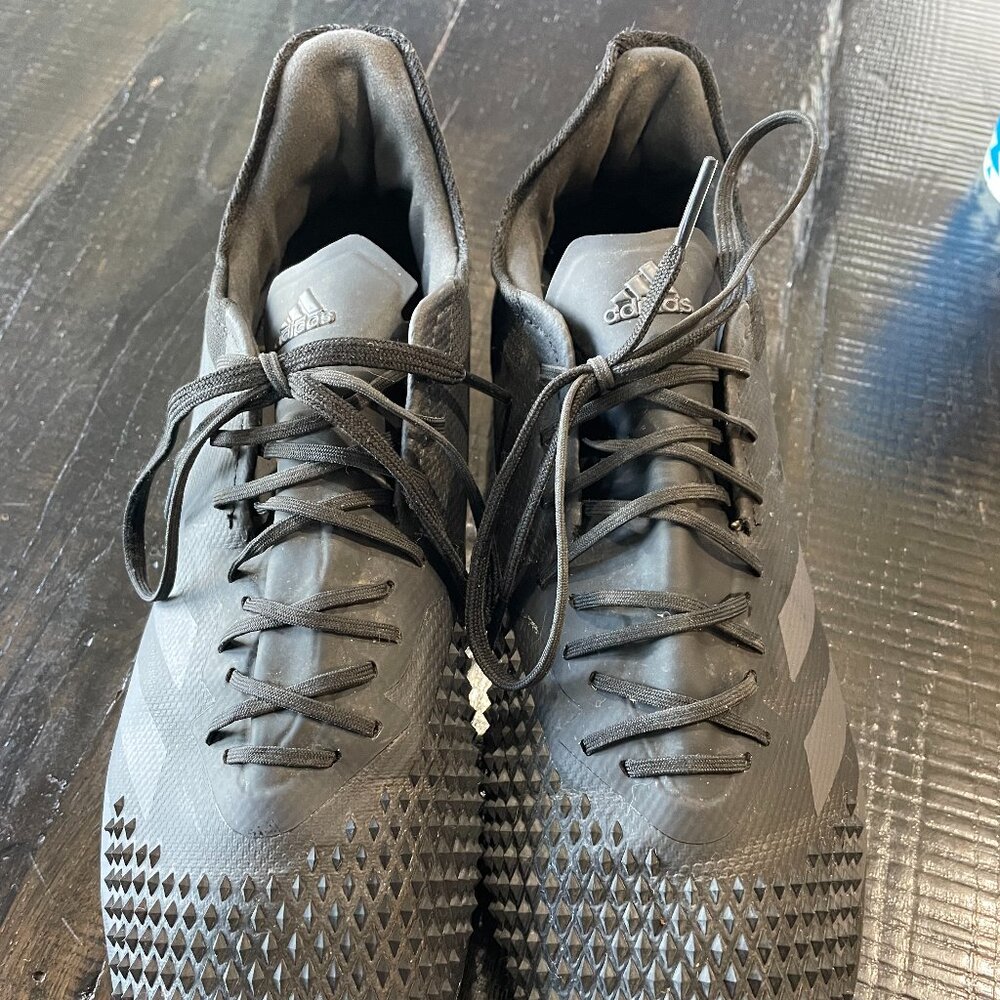 Adidas Predator Accuracy Soccer shoes